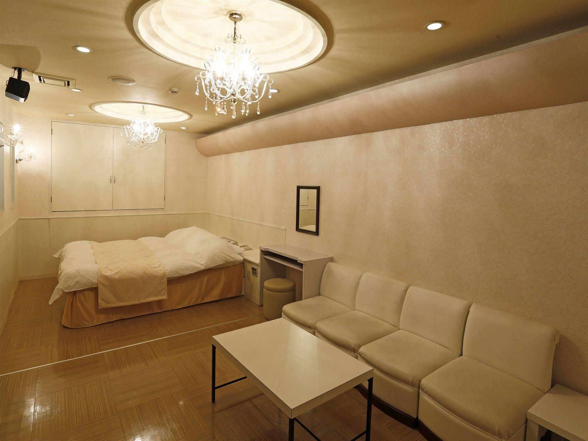 Hotel Fine Garden Gifu (Adults Only) Kakamigahara Buitenkant foto